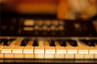 UNA NOTTE IN MUSICA - Una collezione in collaborazione con Enjoying70